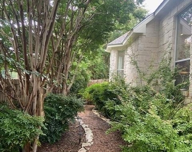 2412 Tivoli Dr - Photo Thumbnail 20