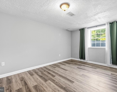 3535 Chesapeake Avenue - Photo Thumbnail 23