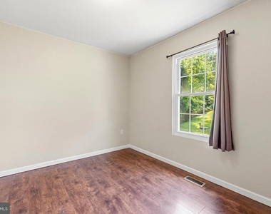 3535 Chesapeake Avenue - Photo Thumbnail 13