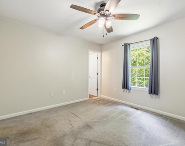3535 Chesapeake Avenue - Photo Thumbnail 15