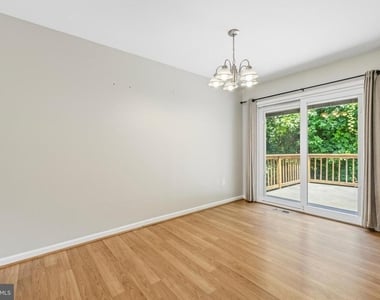 3535 Chesapeake Avenue - Photo Thumbnail 7