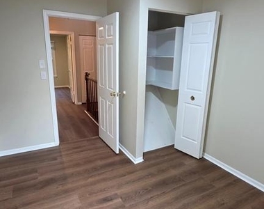 13 Wellspring Circle - Photo Thumbnail 17