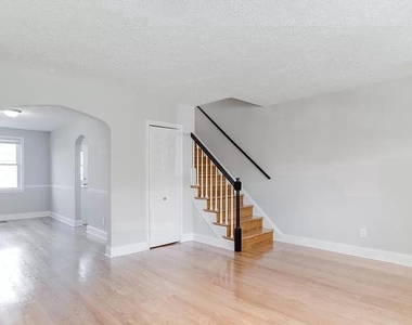 1046 Elm Road - Photo Thumbnail 3