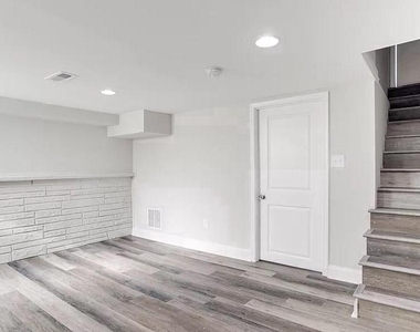 1046 Elm Road - Photo Thumbnail 18