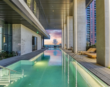 610 Davis St - Photo Thumbnail 23