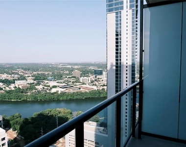 610 Davis St - Photo Thumbnail 4