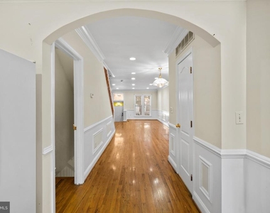 514 N Milton Avenue - Photo Thumbnail 11