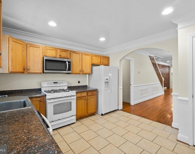 514 N Milton Avenue - Photo Thumbnail 10