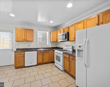 514 N Milton Avenue - Photo Thumbnail 8