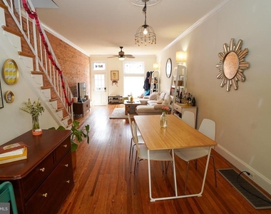 712 S Linwood Avenue - Photo Thumbnail 2