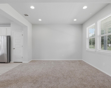 2129 Pecan Island Dr - Photo Thumbnail 7