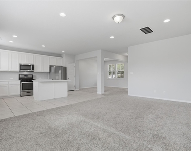 2129 Pecan Island Dr - Photo Thumbnail 3
