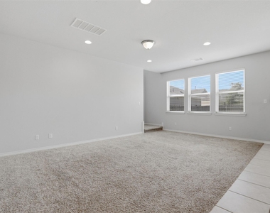 2129 Pecan Island Dr - Photo Thumbnail 2