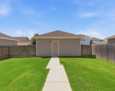 2129 Pecan Island Dr - Photo Thumbnail 17