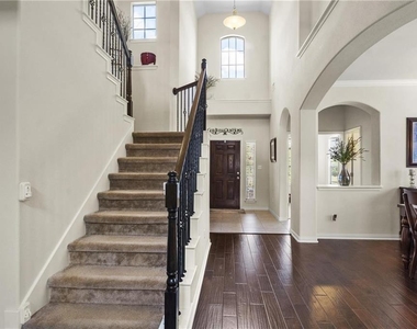 120 Seminole Canyon Dr - Photo Thumbnail 17