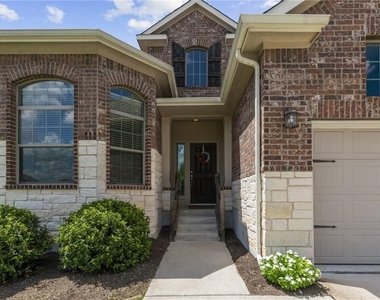 120 Seminole Canyon Dr - Photo Thumbnail 2