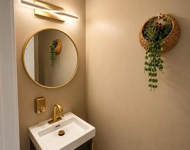 1240 Gemini Drive - Photo Thumbnail 5