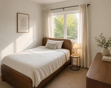 1240 Gemini Drive - Photo Thumbnail 10