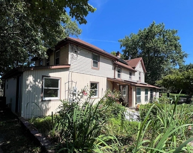 626 Clark Ave - Photo Thumbnail 1