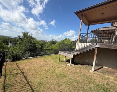 1001 Zodiac Ln - Photo Thumbnail 24