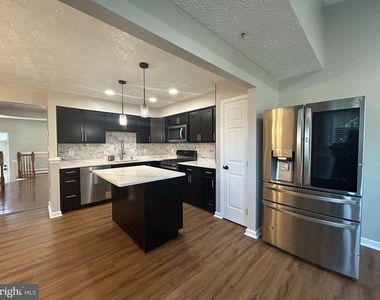 8616 Accokeek Street - Photo Thumbnail 9
