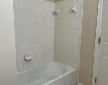 2429 Knapps Way - Photo Thumbnail 20