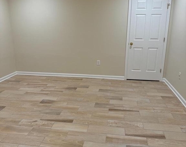 2429 Knapps Way - Photo Thumbnail 24