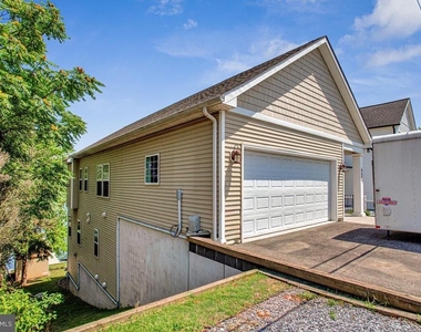1002 Nabbs Creek Road - Photo Thumbnail 33