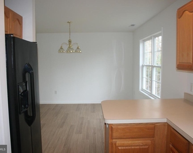 67 Downey Oak Circle - Photo Thumbnail 7