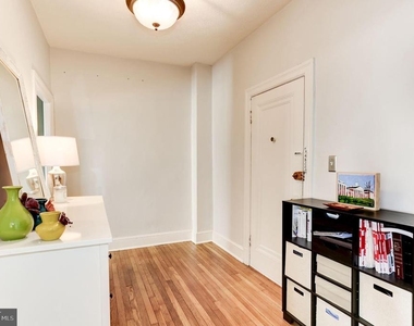 2227 20th Street Nw - Photo Thumbnail 2