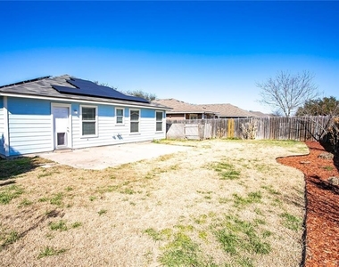 122 Quail Hollow Dr - Photo Thumbnail 25