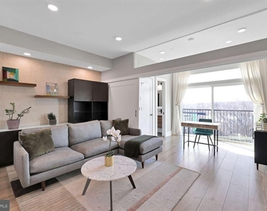 4012 Georgia Avenue Nw - Photo Thumbnail 4