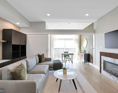 4012 Georgia Avenue Nw - Photo Thumbnail 6