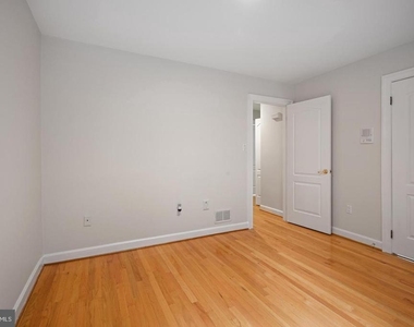 5330 Connecticut Avenue Nw - Photo Thumbnail 24