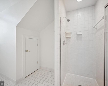 5330 Connecticut Avenue Nw - Photo Thumbnail 34
