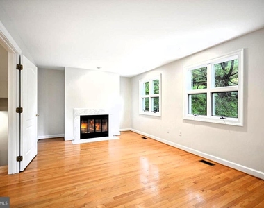 5330 Connecticut Avenue Nw - Photo Thumbnail 8