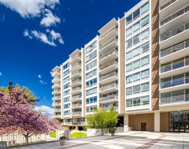 1425 4th Street Sw - Photo Thumbnail 1