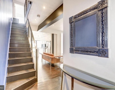 1957 3rd Street Nw - Photo Thumbnail 2