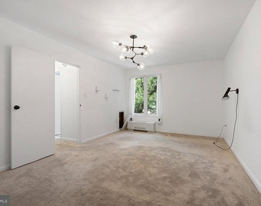 2400 41st Street Nw - Photo Thumbnail 12