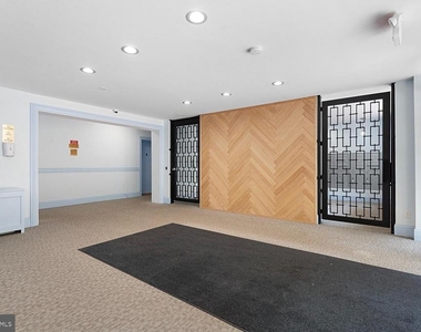 2400 41st Street Nw - Photo Thumbnail 17