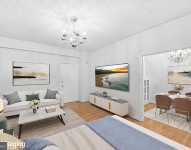 2032 Belmont Road Nw - Photo Thumbnail 5