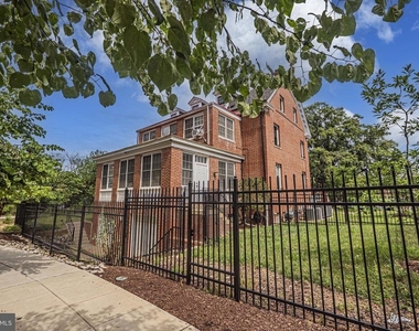 1010 Main Drive Nw - Photo Thumbnail 50