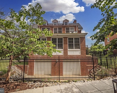 1010 Main Drive Nw - Photo Thumbnail 49