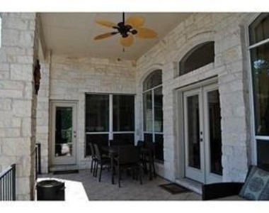 1813 Val Verde - Photo Thumbnail 4