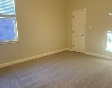 1813 Val Verde - Photo Thumbnail 15