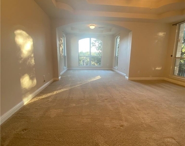 1813 Val Verde - Photo Thumbnail 19