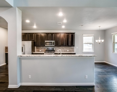 2723 Enza Ct - Photo Thumbnail 9