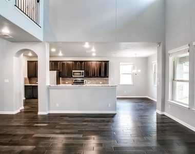 2723 Enza Ct - Photo Thumbnail 8