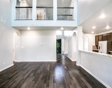 2723 Enza Ct - Photo Thumbnail 6