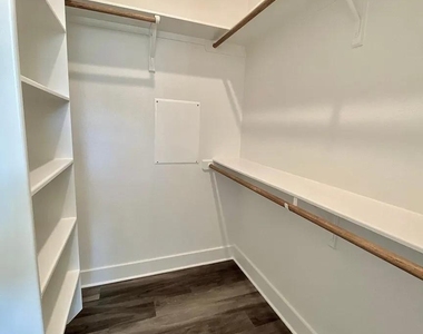 6102 Caddie St - Photo Thumbnail 15